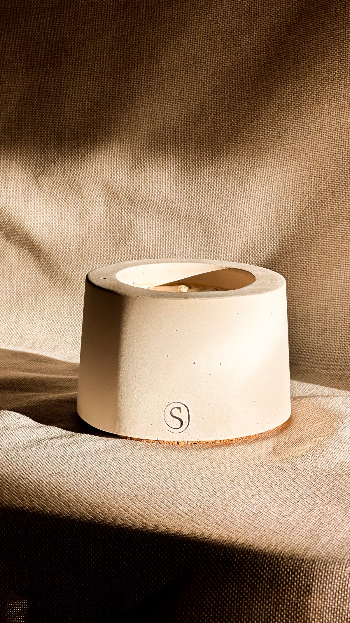 White Indoor Candle - Size S